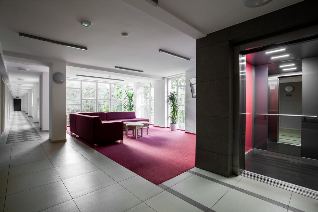 Hotel *** Nat كرينيتا مورسكا المظهر الخارجي الصورة