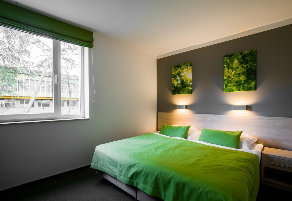 Hotel *** Nat كرينيتا مورسكا الغرفة الصورة