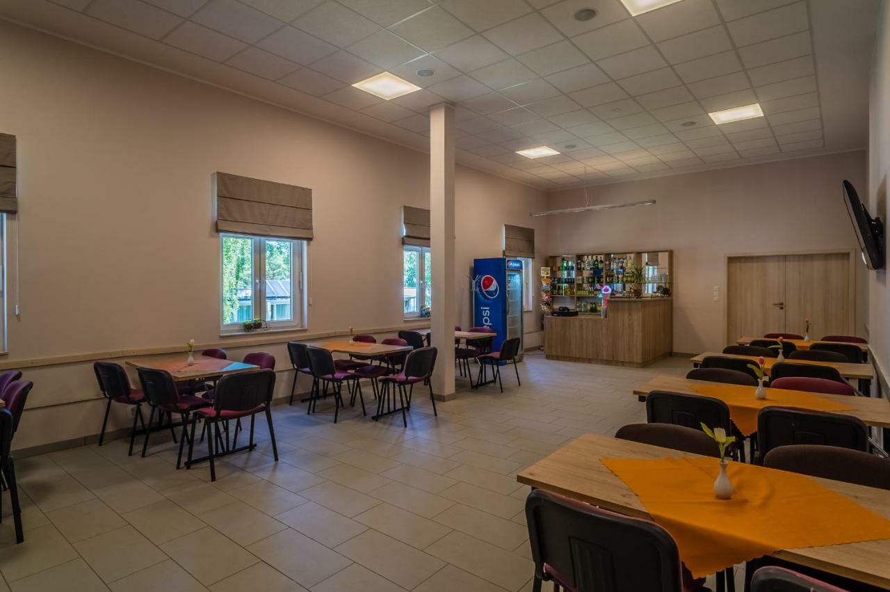 Hotel *** Nat كرينيتا مورسكا المظهر الخارجي الصورة